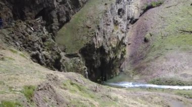 Blansko bölgesi, Çek Cumhuriyeti - 25 Şubat 2023: Punkva Mağaraları. Moravian Karst Mağaraları. Stolognitler, yeraltı dünyası..
