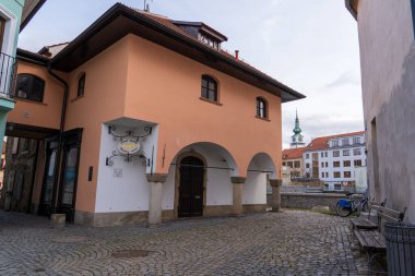 Trebiç, Çek Cumhuriyeti - 4 Ocak 2025: Çek Cumhuriyeti 'nin Vysocina bölgesinin güneydoğusundaki Batı Moravya' da şehir manzarası. Şehrin şehir manzarası..