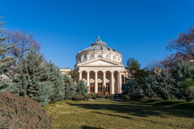 Bükreş, Romanya - 18 Ocak 2025: Romanya 'nın Atina binasının manzarası. 