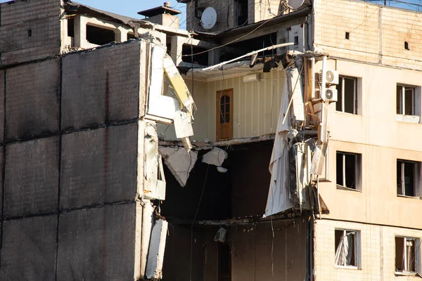 Uma Casa Explodida Por Míssil Russo Cidade Krivoy Rog Ucrânia — Fotografia de Stock