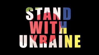 Ukrayna ve Japonya 'nın bayrakları Ukrayna' da rüzgarda savruluyor. Metnin arka planına karşı Ukrayna 'nın arkasında duruyoruz.