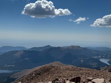 Pike Zirvesi - Rocky Dağları 'ndaki Amerika' nın Colorado Pınarları Yakınındaki Dağı