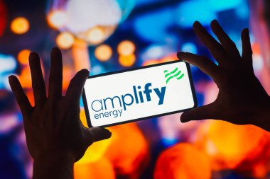 28 Ekim 2022, Brezilya. Bu resimde, Amplify Energy Corp logosu akıllı telefon ekranında gösteriliyor