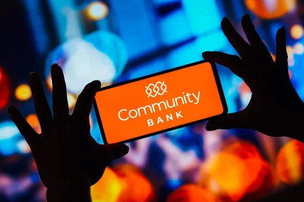 Квітня 2023 Року Бразилія Цій Фотографії Логотип Community Bank Відображається — стокове фото