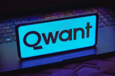15 Mayıs 2023, Brezilya. Bu resimde, Qwant logosu akıllı telefon ekranında görüntülenir