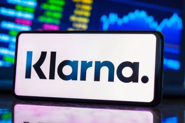 17 Mayıs 2023, Brezilya. Bu resimde, Klarna Bank AB logosu akıllı telefon ekranında gösteriliyor