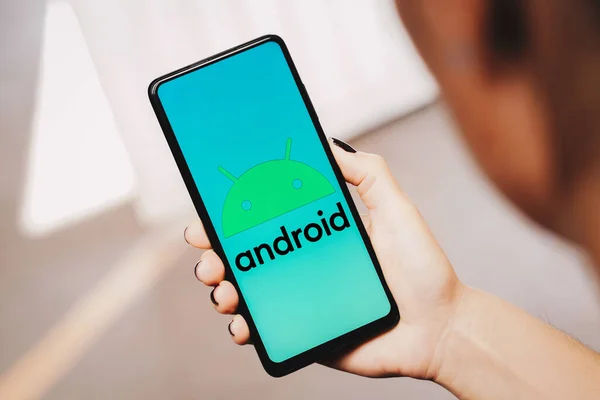 Травня 2023 Року Бразилія Цій Фотографії Логотип Android Відображається Екрані — стокове фото