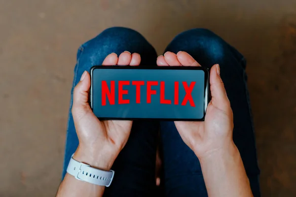 Червня 2023 Року Бразилія Цій Ілюстрації Логотип Netflix Відображається Мобільному — стокове фото