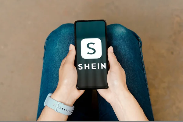 Czerwca 2023 Brazylia Tym Zdjęciu Logo Shein Jest Wyświetlany Ekranie — Zdjęcie stockowe