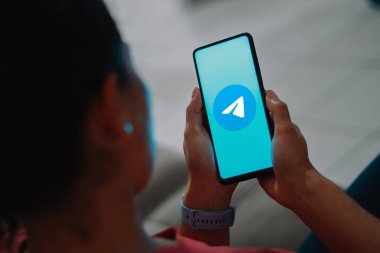 7 Temmuz 2023, Brezilya. Bu resimde, Telegram logosu akıllı telefon ekranında görüntülenir