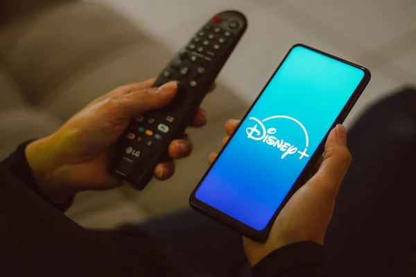 Temmuz 2023 Brezilya Resimde Disney Disney Logosu Bir Akıllı Telefonda — Stok fotoğraf