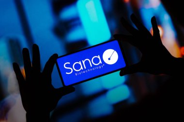 28 Ağustos 2023, Brezilya. Bu resimde, Sana Biyoteknoloji logosu akıllı telefondan gösteriliyor.
