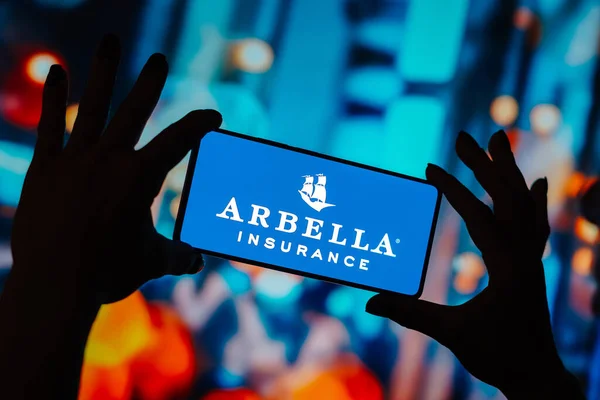 Eylül 2023 Brezilya Resimde Arbella Mutual Sigorta Şirketi Logosu Akıllı — Stok fotoğraf