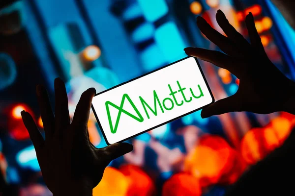 Eylül 2023 Brezilya Resimde Mottu Logosu Akıllı Telefon Ekranında Görüntülenir — Stok fotoğraf