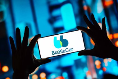 2 Ekim 2023, Brezilya. Bu resimde BlaCar logosu akıllı telefon ekranında gösteriliyor.