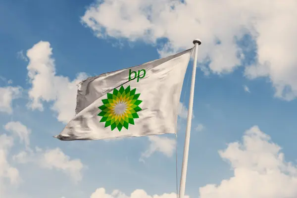 December 2023 Brazil Photo Illustration British Petroleum Soon Appears Flag — Stock Photo, Image