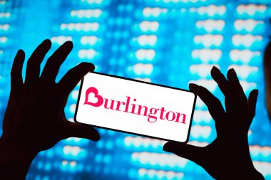 30 Mayıs 2024, Brezilya. Bu resimde, Burlington logosu akıllı telefon ekranında gösteriliyor.