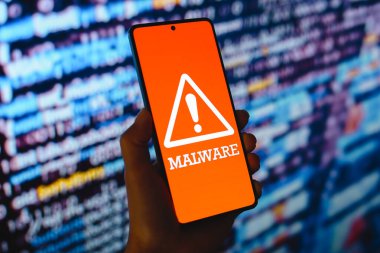 21 Temmuz 2024, Paraguay. Bu resimde, Malware simgesi akıllı telefon ekranında görüntülenir