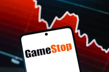 21 Temmuz 2024, Paraguay. Bu resimde, GameStop logosu akıllı telefon ekranında görüntülenir