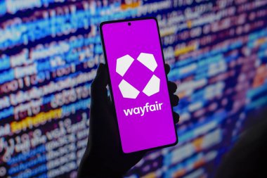 25 Temmuz 2024, Paraguay. Bu resimde, Wayfair Inc. logosu akıllı telefon ekranında görüntülenir
