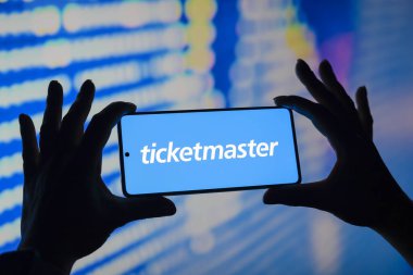 1 Ağustos 2024, Paraguay. Bu resimde, Ticketmaster logosu akıllı telefon ekranında görüntülenir
