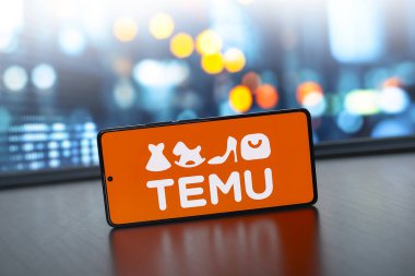 20 Ağustos 2024, Paraguay. Bu resimde, Temu logosu akıllı telefon ekranında görüntülenir