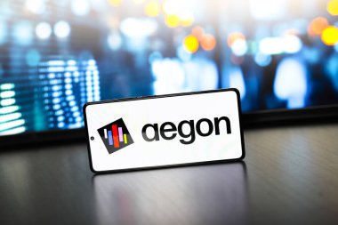 22 Ağustos 2024, Paraguay. Bu resimde, Aegon logosu akıllı telefon ekranında görüntülenir