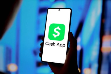 11 Eylül 2024, Paraguay. Bu resimde, Cash App logosu akıllı telefon ekranında görüntülenir