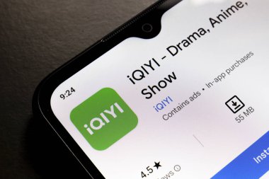 25 Ekim 2024, Brezilya. Bu resimde, iQIYI uygulama logosu akıllı telefon ekranında görüntülenir