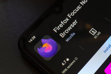 29 Ekim 2024, Brezilya. Bu fotoğraf illüstrasyonunda, Firefox Focus Tarayıcı uygulama logosu akıllı telefon ekranında görüntülenir
