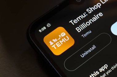 Temu uygulamasının logosu 26 Kasım 2024 'te Reno, ABD' de bir akıllı telefonun ekranında görünüyor.