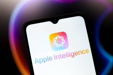 Apple İstihbarat logosu 27 Kasım 2024 'te Reno, ABD' de bir akıllı telefonun ekranında göründü.