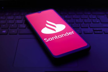 Santander logosu 30 Kasım 2024 'te Reno, ABD' de bir akıllı telefonun ekranında göründü..