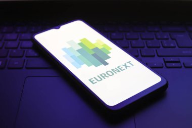 Euronext logosu 1 Aralık 2024 'te ABD' nin Reno kentindeki bir akıllı telefonun ekranında belirdi.