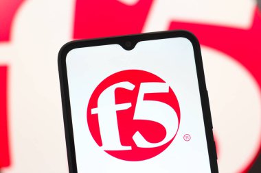 Bu fotoğraf illüstrasyonunda, F5, Inc. logosu ABD 'nin Reno kentindeki akıllı telefon ekranında 31 Ocak 2025 tarihinde görüntülenmektedir.
