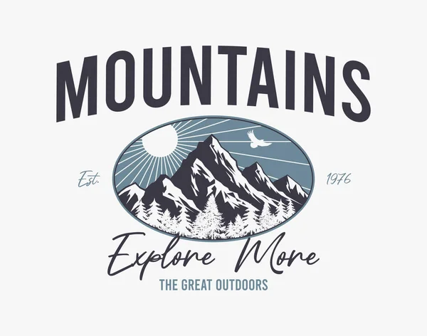 Shirt Montagne Avec Soleil Aigle Forêt Pins Impression Montagne Vintage — Image vectorielle