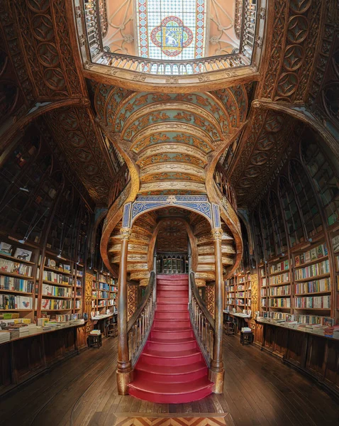 Porto Portugal Febrero 2020 Lello Bookstore Interior Famosa Escalera Porto — Foto de Stock