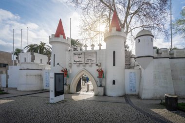 Coimbra, Portekiz - 11 Şubat 2020: Portekiz dos Pequenitos minyatür parkı - Coimbra, Portekiz