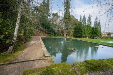 Coimbra, Portekiz - 11 Şubat 2020: Quinta das Lagrimas Gardens - Coimbra, Portekiz