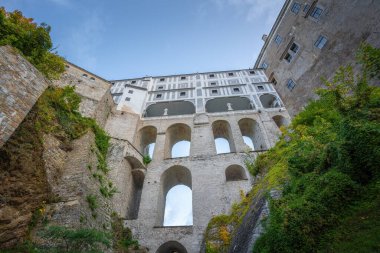 Kemerli Pelerin Köprüsü - Cesky Krumlov, Çek Cumhuriyeti