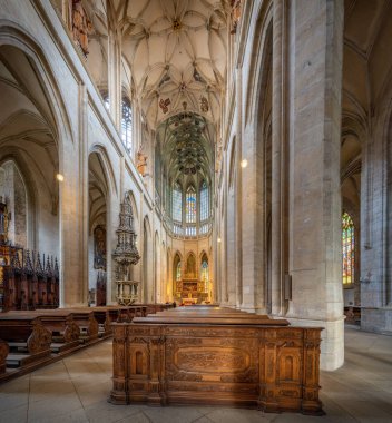 Kutna Hora, Çek Cumhuriyeti - 27 Şubat 2019: St. Barbara İçişleri Katedrali - Kutna Hora, Çek Cumhuriyeti