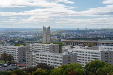Strahov Tünel Havalandırma Kulesi ve Büyük Strahov Stadyumu - Prag, Çek Cumhuriyeti