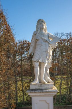 Hannover, Almanya - 16 Ocak 2020: Georg Ludwig Hannover (İngiltere Kralı I. George) Herrenhausen Gardens - Hannover, Almanya