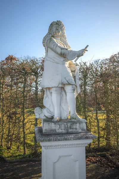 Hannover, Almanya - 16 Ocak 2020: Herrenhausen Gardens - Hannover, Aşağı Saksonya, Almanya