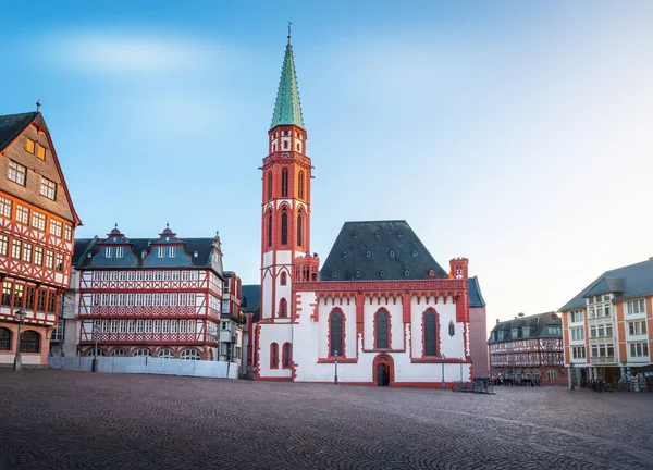Régi Szent Miklós Templom Romerberg Téren Frankfurt Németország — Stock Fotó