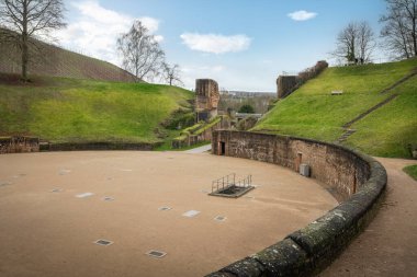 Trier Amfitiyatrosu - Eski Roma Harabeleri - Trier, Almanya