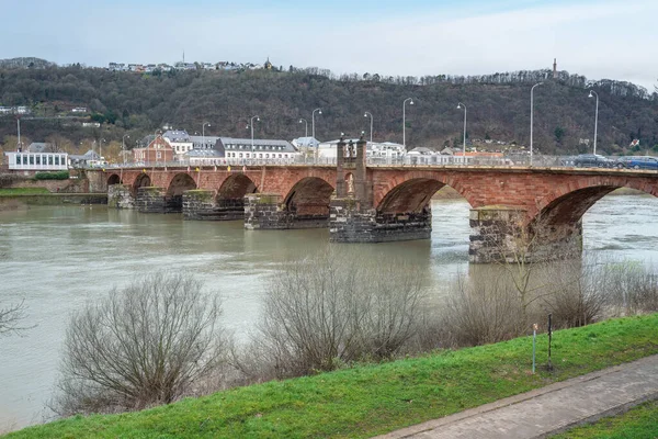 Римский Мост Река Мозель Трир Германия — стоковое фото