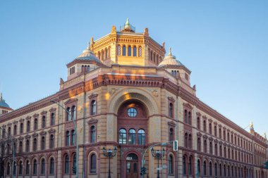 Eski Pnömatik Metro Postanesi (Rohrpost) - Berlin, Almanya