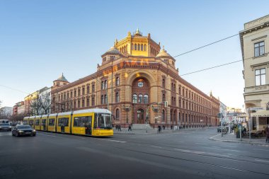 Berlin, Almanya - 2 Ocak 2020: Eski Pneumatic Metro Postanesi (Rohrpost) - Berlin, Almanya