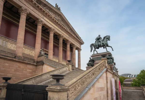 Berlin Niemcy Września 2019 Pomnik Friedricha Wilhelma Przed Alte Nationalgalerie — Zdjęcie stockowe